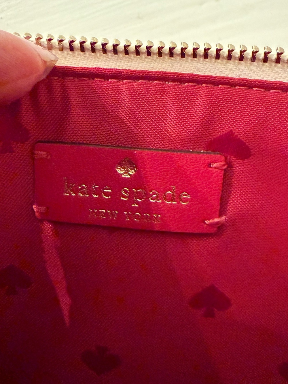 Kate Spade Sweet Heart Convertible Wristlet NWOT - Picture 6 of 16